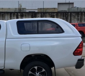 Hard Top Toyota Hilux Revo Simple Cabina 2016-2019 con ventanas correderas